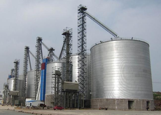 乌兰察布大型钢板库构造参数及水泥储存质量